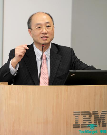 IBM软件集团大中华区信息管理软件总经理卢伟权先生